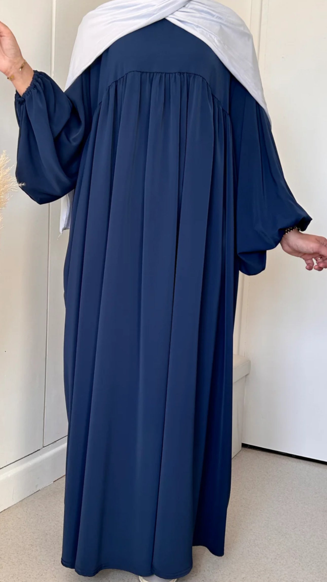 Abaya mit Ballonärmeln